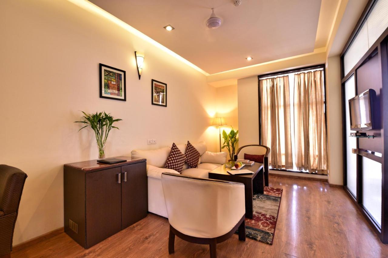 Hotel Surya Plaza Кота Экстерьер фото